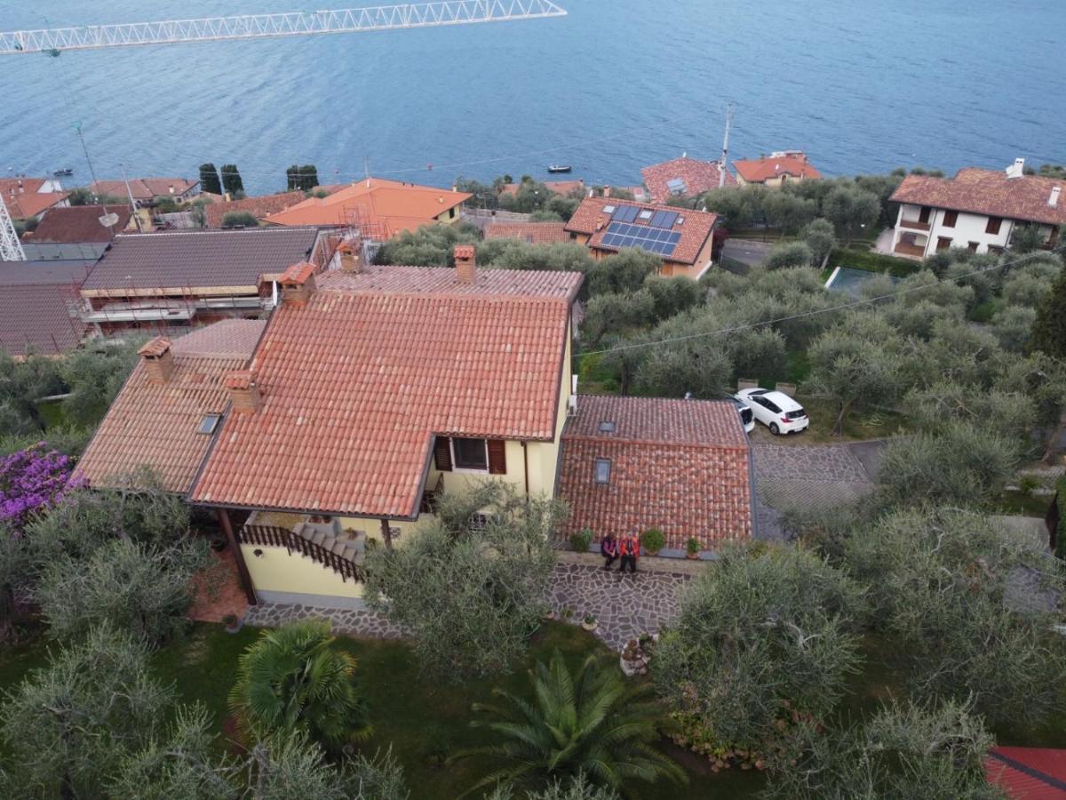 Casa Valenti Apartment Бренцоне сул Гарда Екстериор снимка
