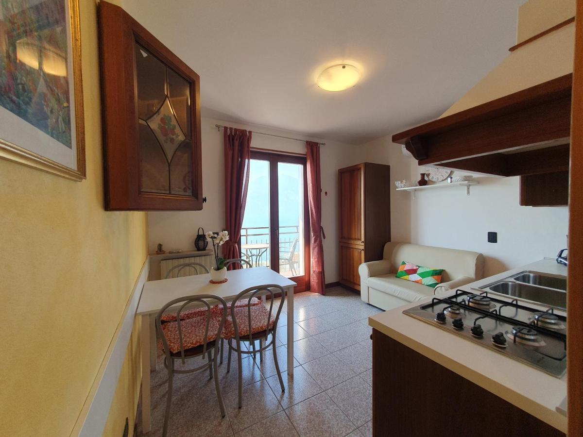 Casa Valenti Apartment Бренцоне сул Гарда Екстериор снимка