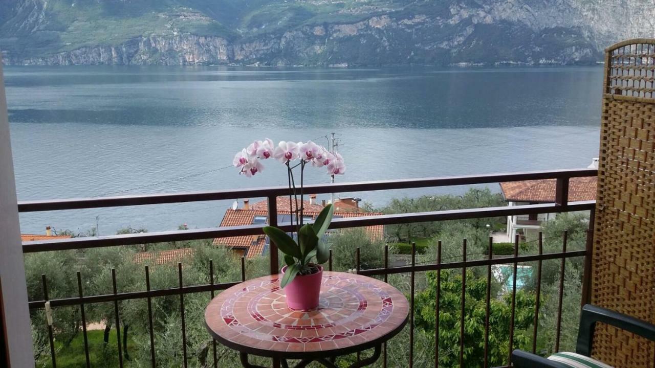 Casa Valenti Apartment Бренцоне сул Гарда Екстериор снимка